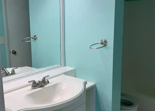 Property at 3922 Venetian Cir, Panama City, FL, 32405, 2 beds, 1.5 baths, [object Object]