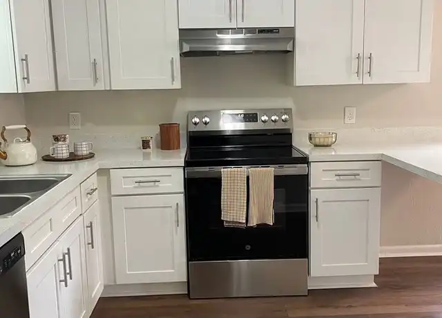 Property at The Carson Apartments ! 2 Bedroom Apartments in Gainesville, FL - 2340 SW 32nd Pl, Gainesville, FL, 32608, 2 beds, 1 bath, [object Object]