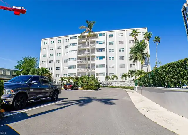 Property at 1900 Clifford St, Fort Myers, FL, 33901, 2 beds, 2 baths, [object Object]
