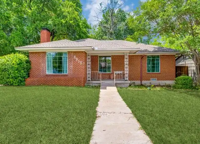 Property at 6917 E Mockingbird Ln, Dallas, TX, 75214, 3 beds, 2 baths, [object Object]