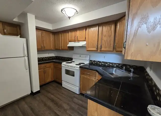 Property at 147 Rawson Rd Unit 203, Quincy, MA, 02170, 1 bed, 2 baths, [object Object]