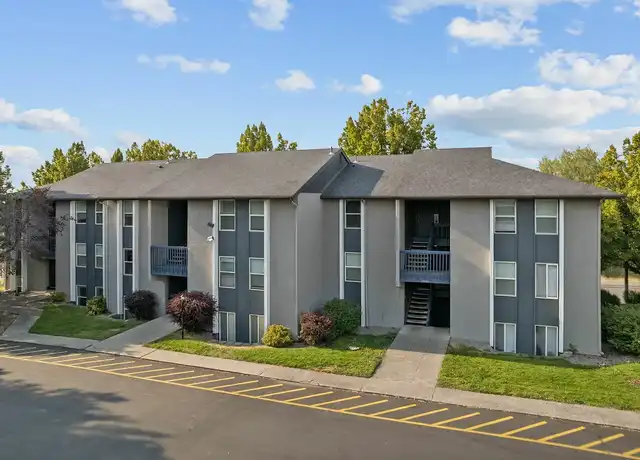Property at Riverton Terrace - 1908 E South Riverton Ave, Spokane, WA, 99207, 1-2 bed, 1 bath, [object Object]