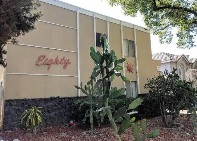Property at 80 N Bonnie Ave, Pasadena, CA, 91106, 2 beds, 1 bath, [object Object]