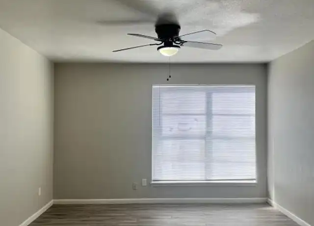 Property at 1702 26th St, Lubbock, TX, 79411, 2 beds, 2 baths, [object Object]