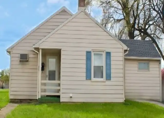 Property at 1092 Kelly Dr, York, PA, 17404, 2 beds, 1 bath, [object Object]
