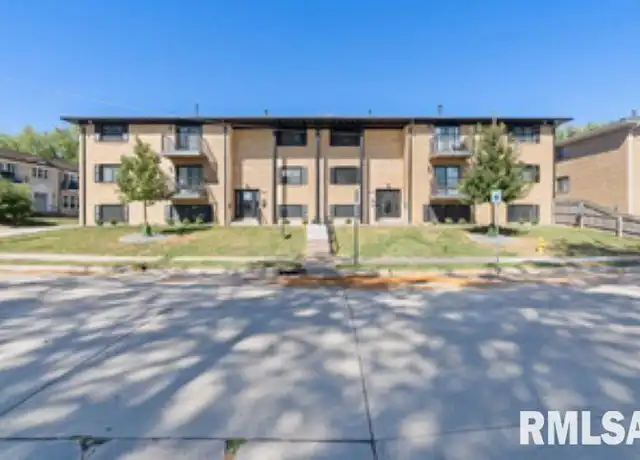 Property at 1646 W 42nd St Unit 7, Davenport, IA, 52806, 2 beds, 1 bath, [object Object]