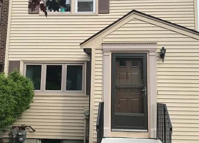 Photo of 9 Beth Cir, Acton, MA 01720