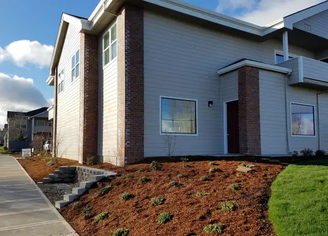 Property at 2270 SW 2nd St Unit 2270-03, McMinnville, OR, 97128, 2 beds, 2 baths, [object Object]