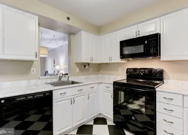 Property at 610 N West St, Alexandria, VA, 22314, 2 beds, 1.5 baths, [object Object]