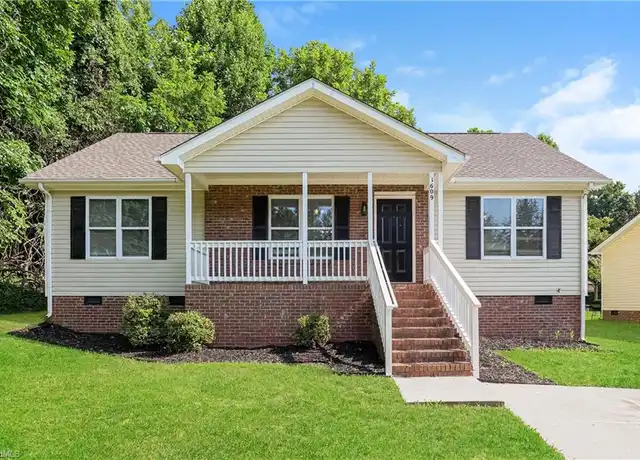 Property at 1609 Zelma Ave, High Point, NC, 27265, 3 beds, 2 baths, [object Object]
