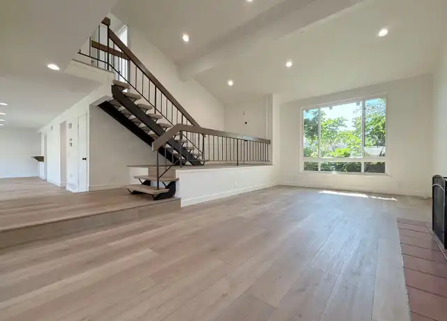Property at 18286 Santa Stephana Cir, Fountain Valley, CA, 92708, 4 beds, 3 baths, [object Object]
