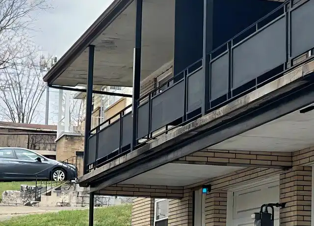 Property at 102 Webster Ave Unit B, Weirton, WV, 26062, 3 beds, 1 bath, [object Object]