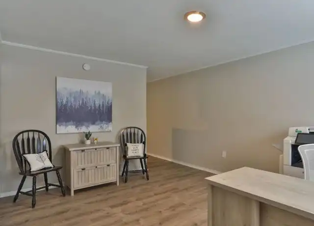 Property at 807 College Ave Unit 807-13TH R, Clemson, SC, 29631, 2 beds, 1 bath, [object Object]