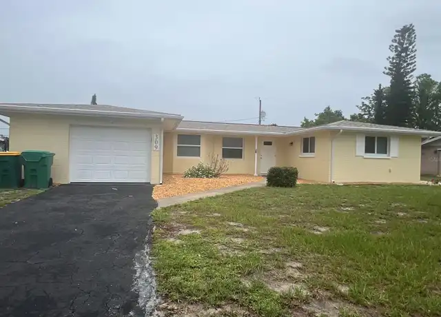 Property at 309 Salem Ave NW, Port Charlotte, FL, 33952, 2 beds, 2 baths, [object Object]