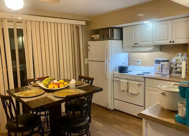 Property at 571 Boxwood Dr, Shirley, NY, 11967, 1 bed, 1 bath, [object Object]