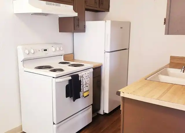 Property at 5530 E Bellevue St, Tucson, AZ, 85712, 1 bed, 1 bath, [object Object]