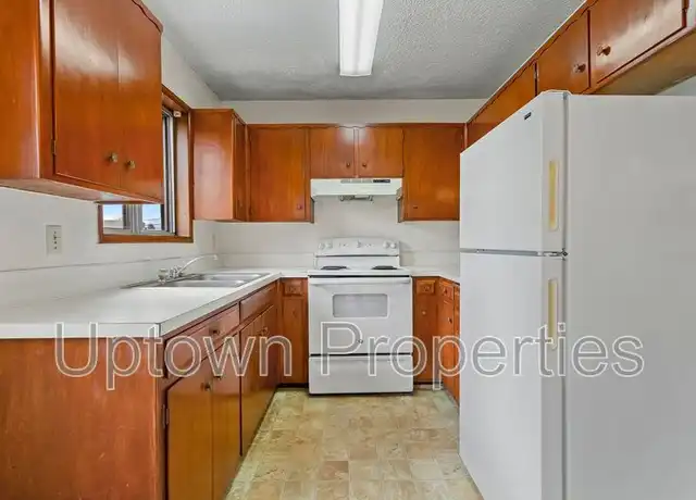 Property at 8055 NE Flanders St, Portland, OR, 97213, 2 beds, 1 bath, [object Object]