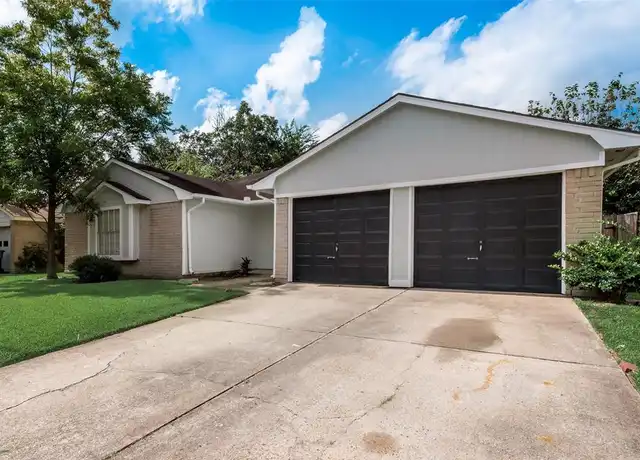 Property at 7122 Sharpsburg Dr, Richmond, TX, 77469, 3 beds, 2 baths, [object Object]