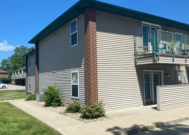 Property at 310 Cedar St Unit 103, Champaign, IL, 61820, 1 bed, 1 bath, [object Object]
