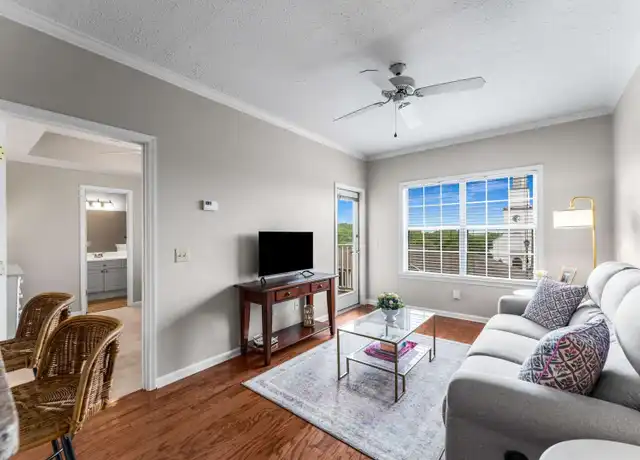 Property at 2025 Woodmont Blvd, Nashville, TN, 37215, 1 bed, 1 bath, [object Object]