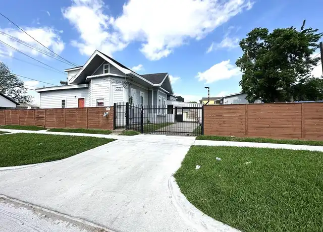 Property at 120 S 79th St, Houston, TX, 77012, 1 bed, 1 bath, [object Object]