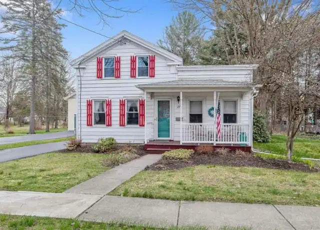 Property at 27 Seneca St, Baldwinsville, NY, 13027, 3 beds, 1 bath, [object Object]
