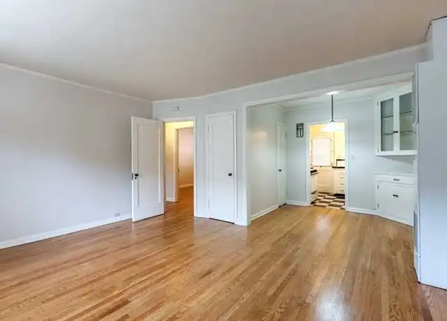Property at 2510 NE 11th Ave Unit II 03, Portland, OR, 97212, 1 bed, 1 bath, [object Object]
