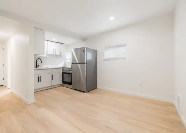 Property at 720 108th St S Unit 5, Tacoma, WA, 98444, 1 bed, 1 bath, [object Object]