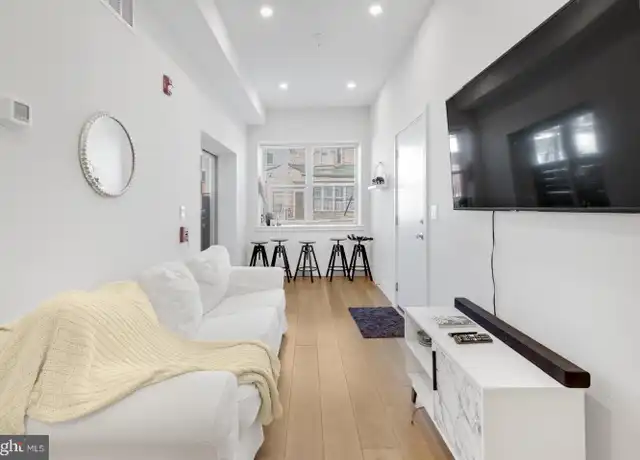 Property at 1702 Point Breeze Ave Unit C, Philadelphia, PA, 19145, 1 bed, 2 baths, [object Object]