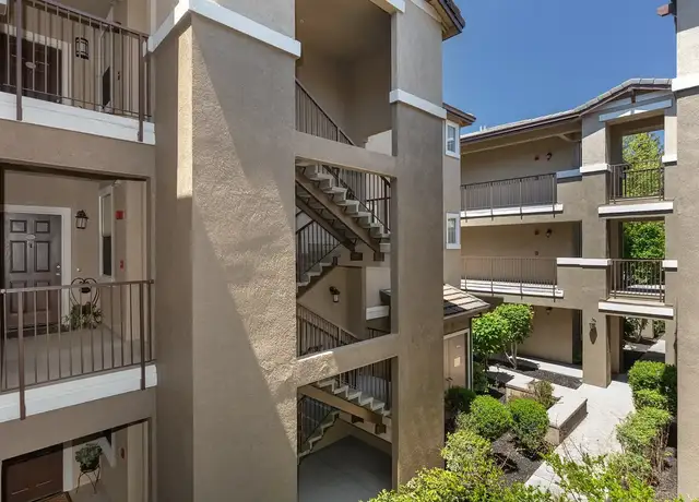 Photo of 255 Park Pl, San Ramon, CA 94583