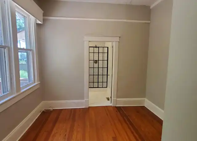 Property at 504 Vine St NE, Decatur, AL, 35601, 3 beds, 2 baths, [object Object]