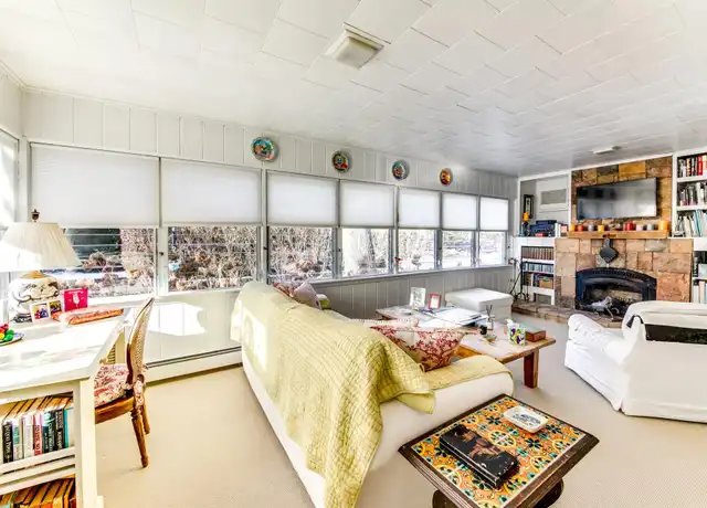 Property at 32 Chestnut St, Sag Harbor, NY, 11963, 2 beds, 2 baths, [object Object]