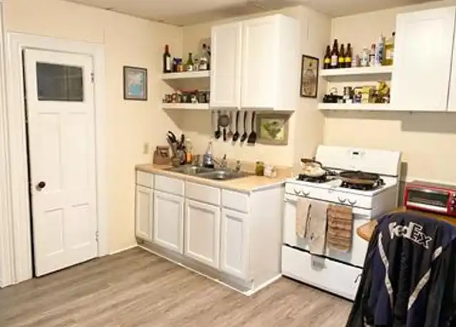 Property at 54 Intervale Ave Unit A, Burlington, VT, 05401, 2 beds, 1 bath, [object Object]