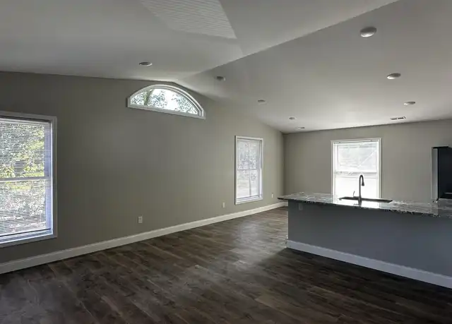 Property at 801 Hardin St Unit B, Columbia, MO, 65203, 3 beds, 2 baths, [object Object]