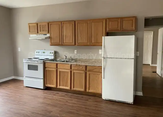 Property at 3838 Llewellyn Ave, Cincinnati, OH, 45223, 4 beds, 2 baths, [object Object]