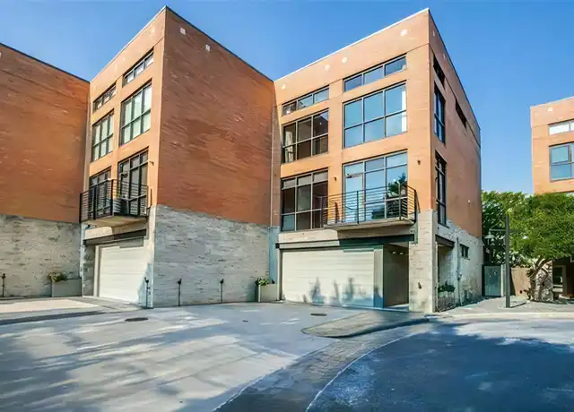 Property at 2915 Magnolia Hill Ct, Dallas, TX, 75201, 2 beds, 3 baths, [object Object]
