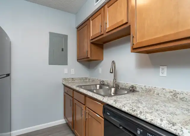Property at 4223 Cleveland Ave, Columbus, OH, 43224, 1 bed, 1 bath, [object Object]