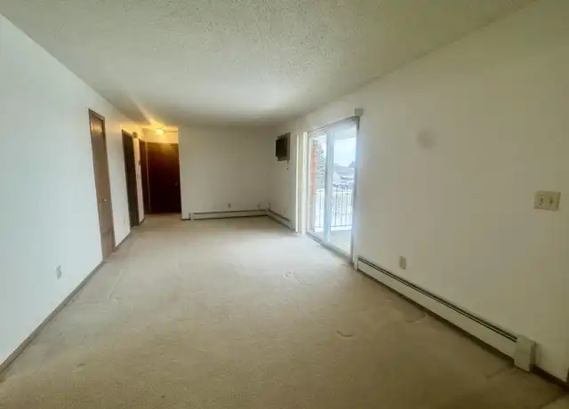 Property at 1501 3rd Ave NE, Mandan, ND, 58554, 2 beds, 1 bath, [object Object]
