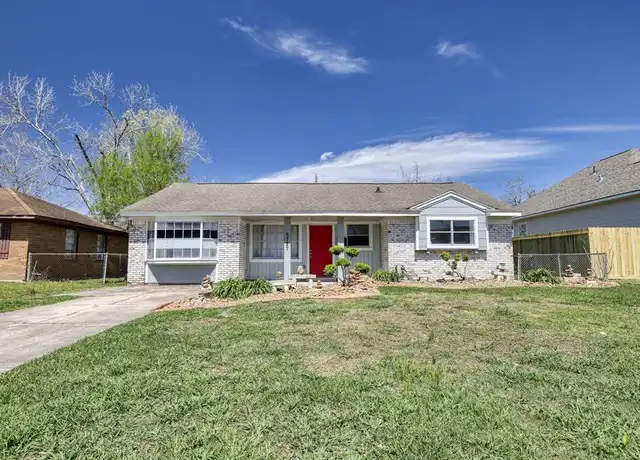 Property at 5727 Peacock St, Houston, TX, 77033, 3 beds, 1 bath, [object Object]