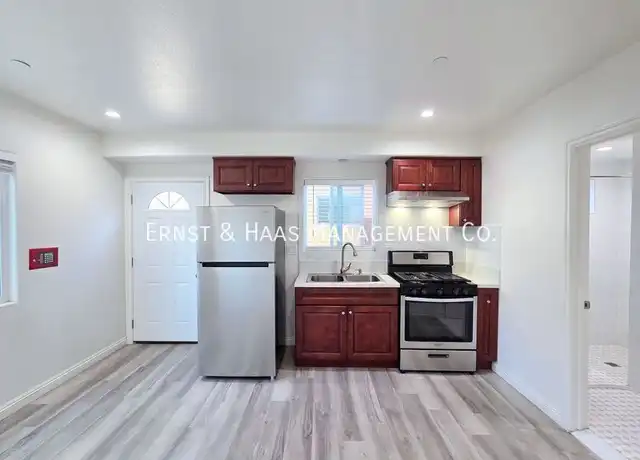 Property at 1759 Cerritos Ave Unit A, Long Beach, CA, 90813, 1 bed, 1 bath, [object Object]