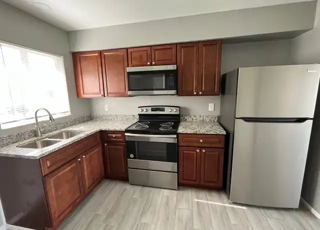 Property at 115 Gordon Ave S, Lehigh Acres, FL, 33973, 2 beds, 1 bath, [object Object]