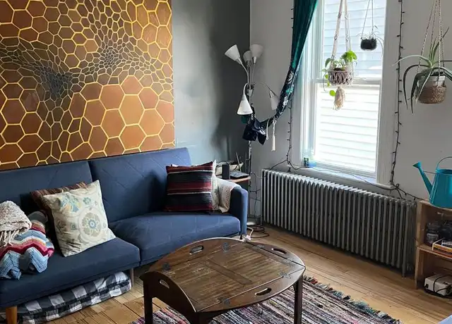 Property at 106 Loomis St Unit 4, Burlington, VT, 05401, 2 beds, 1 bath, [object Object]