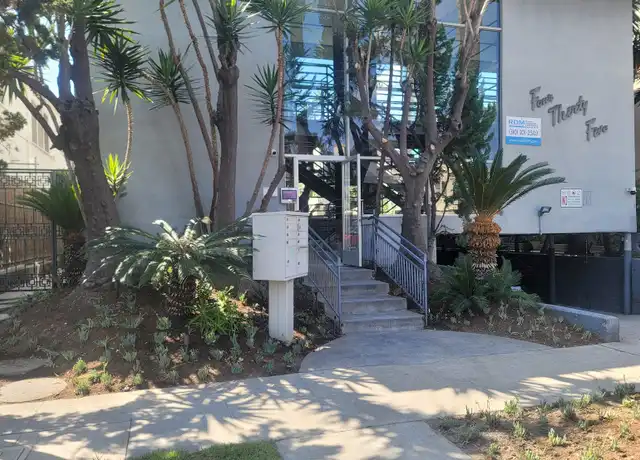 Property at 435 S Palm Dr Unit 8, Beverly Hills, CA, 90212, 2 beds, 2 baths, [object Object]