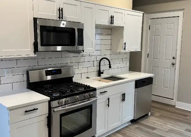 Property at 589 Haverhill St Unit 1, Lawrence, MA, 01841, 3 beds, 1 bath, [object Object]