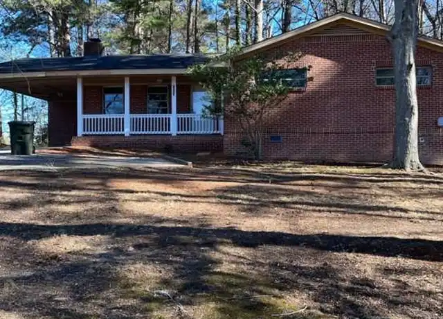Property at 5898 Elaine Dr, Morrow, GA, 30260, 4 beds, 2 baths, [object Object]