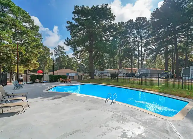 Property at Tanglewood - 100 Sara Ln, Huntsville, TX, 77340, 2 beds, 1-2 bath, [object Object]