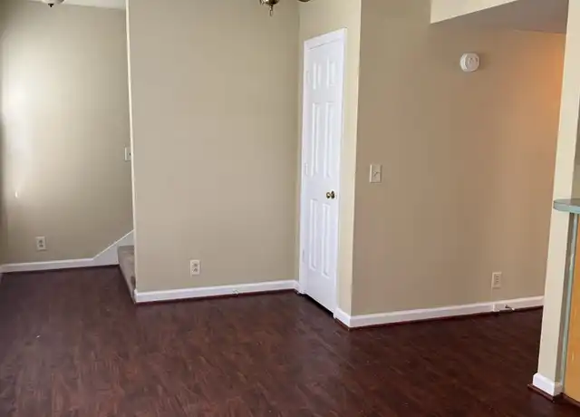 Property at 2118 Fairfax Ave #11, Nashville, TN, 37212, 2 beds, 1 bath, [object Object]