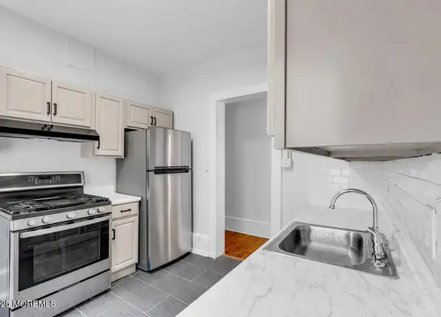 Property at 807 Bond St Unit A, Asbury Park, NJ, 07712, 3 beds, 1 bath, [object Object]