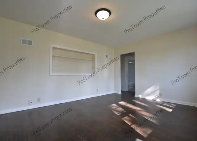 Property at 1421 Burry St, Joliet, IL, 60435, 3 beds, 1 bath, [object Object]