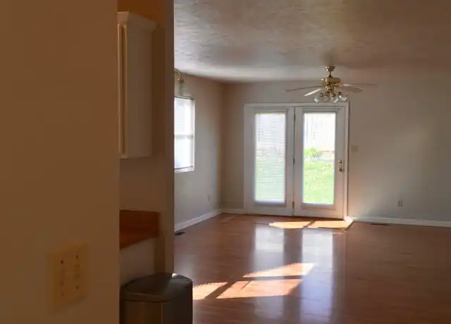 Property at 8066 Alexandra Ln, Newburgh, IN, 47630, 3 beds, 2.5 baths, [object Object]